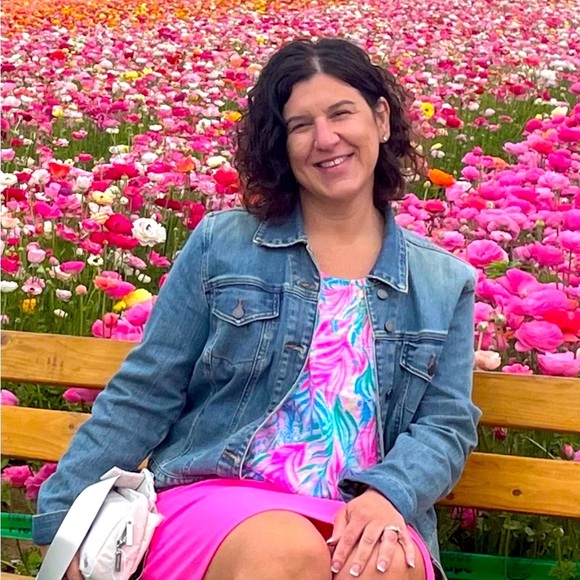 Meet your Posher, Renae - Picture 2 of 2